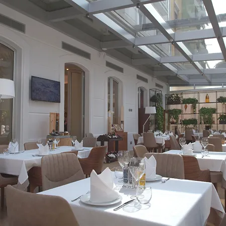 Otel Colosseo 4*