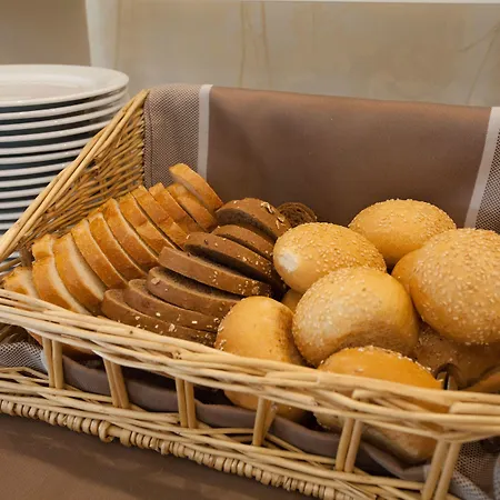 Colosseo Hotel Tirana