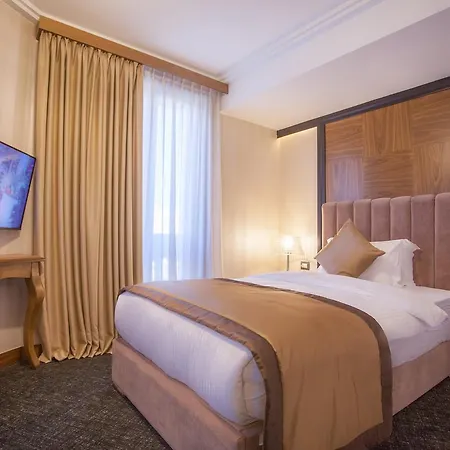 Colosseo Otel