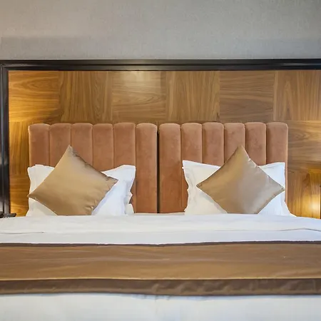 Colosseo Szálloda 4*